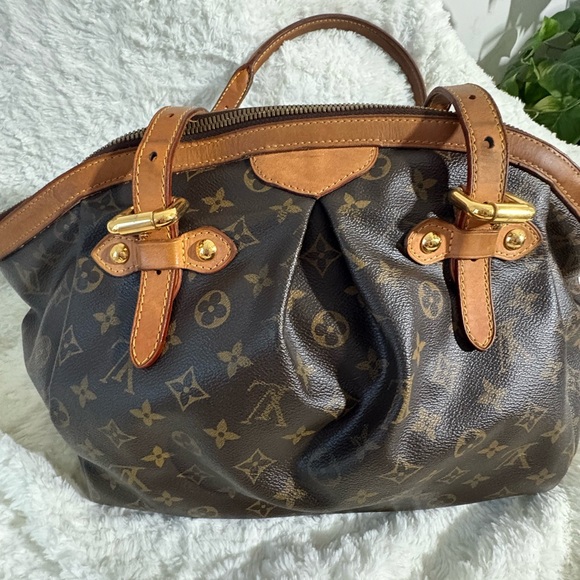 Louis Vuitton Tivoli GM Dark Brown Monogram Shoulder Bag - Picture 3 of 11